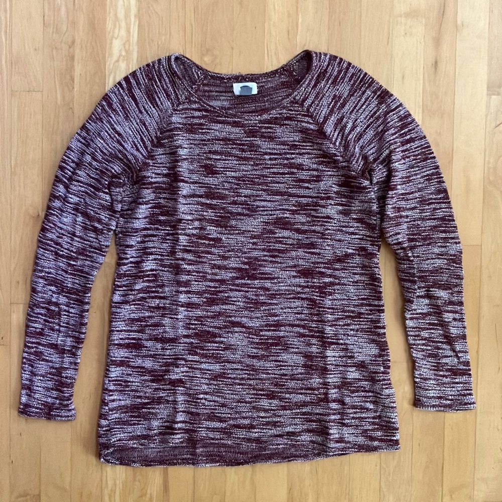 3/$20 Old Navy cotton textured red white Large top